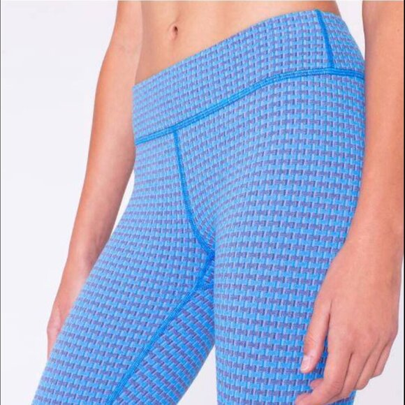 Ivivva by Lululemon Rhythmic Tight Digi Weave - Picture 2 of 6